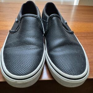 Black Leather Vans Slip-On Women’s Shoes sized 6